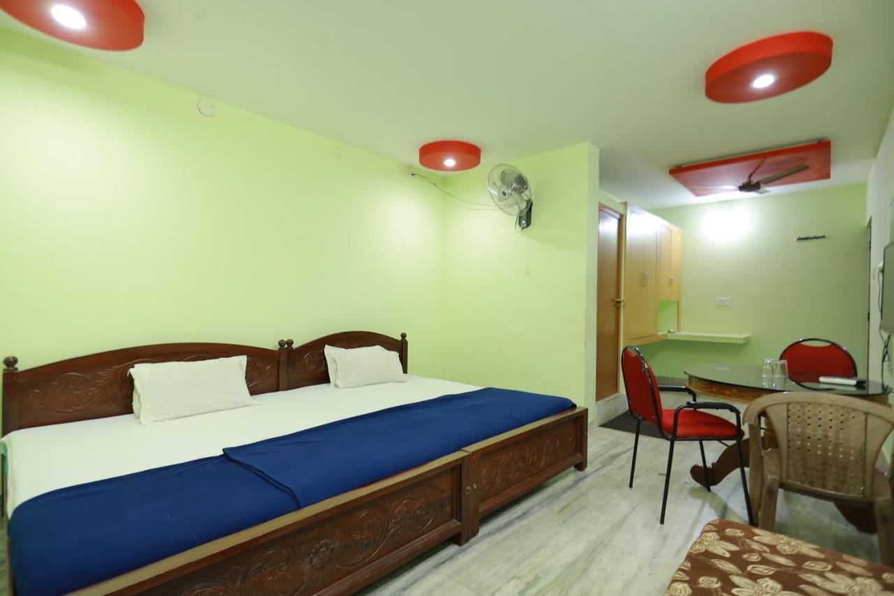 Arackal Tourist Home Tripunithura Exterior foto